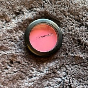 MAC Cosmetics Powder Blush in Pink Swoon
